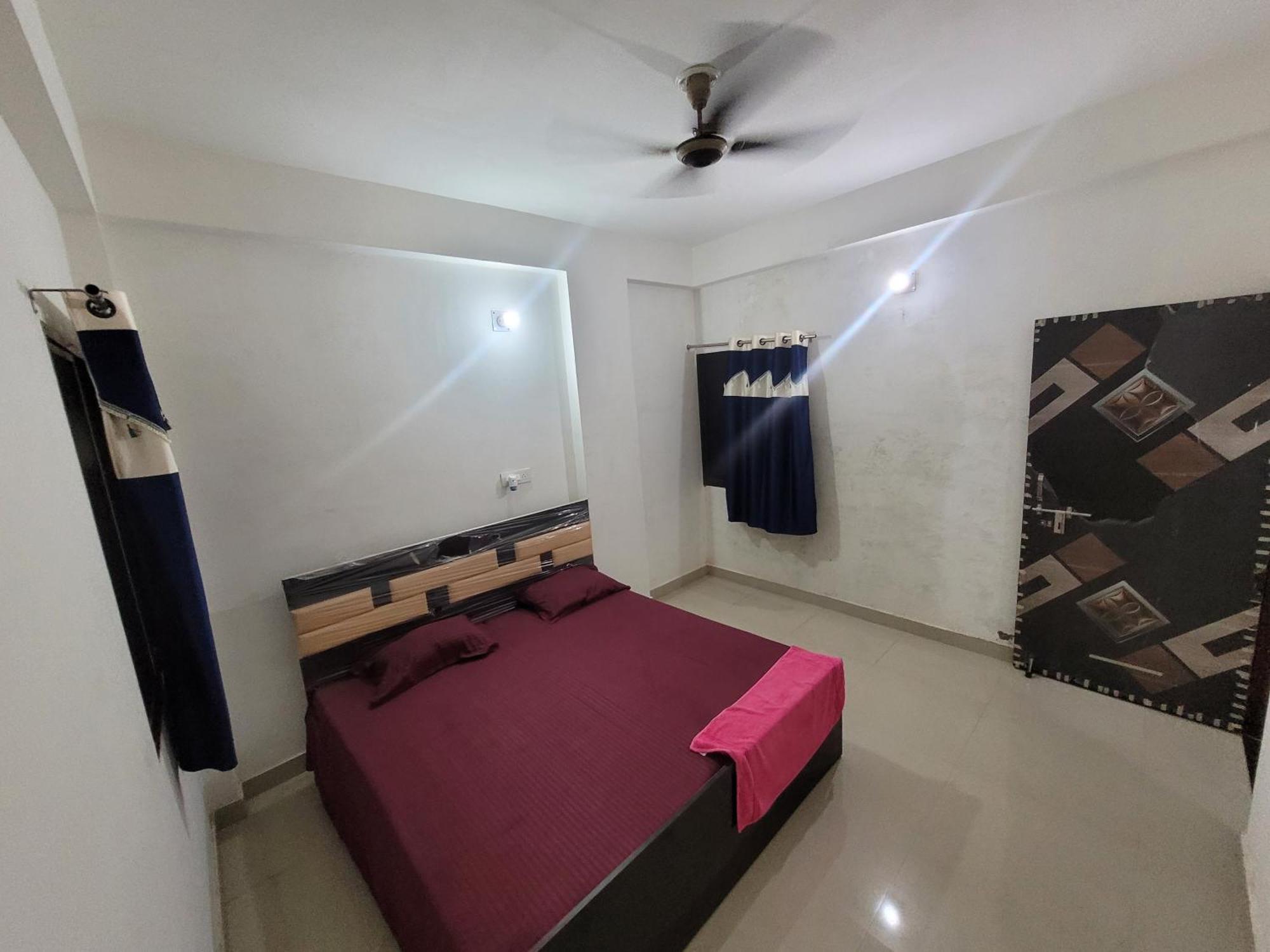 Skv Sharma Ji Guest house Varanasi